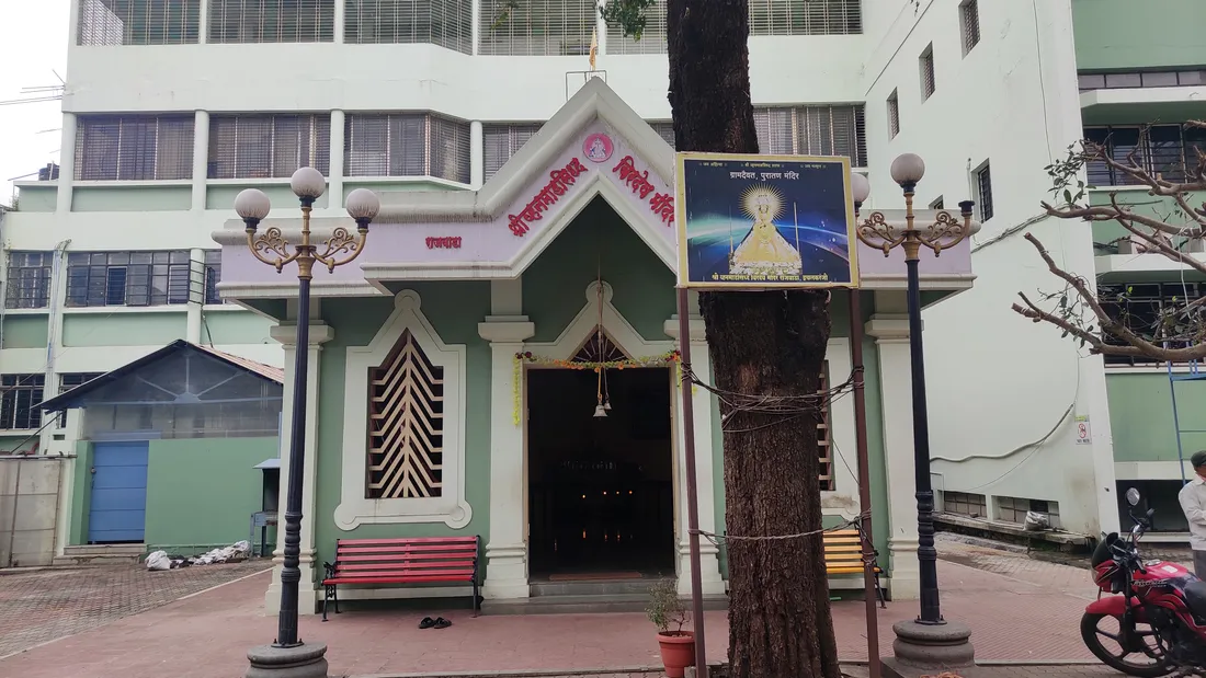 The old Biroba temple at Ichalkaranji, Maharashtra — Biroba is the Dhangar name of Beerappa, the patron deity of the Kuruba shepherd communities